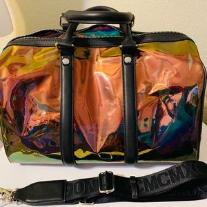 Steve Madden BTUNA SMOKE BARREL Small Duffle Bag